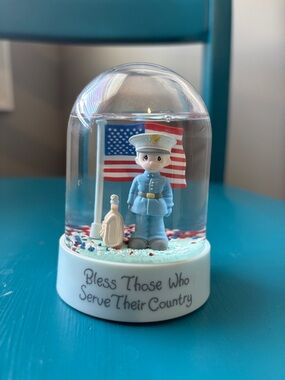 Precious Moments Blue USA Flag Military Snow Globe